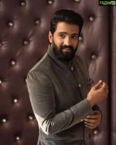 Santhanam Instagram - Enjoyed working with Provoke Magazine Cover photo shoot #magazine #provoke #shoot #photoshoot Thanks Team :-)