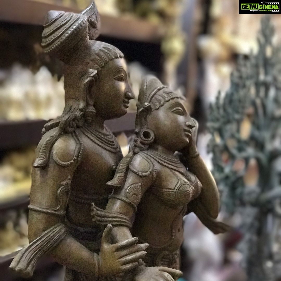 Santhosh Prathap Instagram - "Painting, sculpture and Architecture are Finished, but the ART habit continues" #sculpture #divine #priceless #art Kumbakonam/கும்பகோணம்
