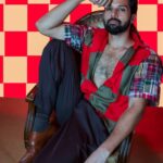 Santhosh Prathap Instagram - Photo by : @travelwithkannan Muse : @santhoshprathapoffl Costume designer : @radhika_costumedesigner Studio space : @arangaa.space Edit : @vining.since96 Assist : @___rahul_jain___ Shot on : @nikonindiaofficial #nikond7000 #travelwithkannan #highfashion #fashionstyle #fashionmeetingpublic #fashiondesigner #unique #outfits #modelshoot #potraitphotography #fashionista #fashionstyle #fashionmodel #fashionphotography #girl #model #like #cute #photography #portrait #fashion #girls #photooftheday #instagood #instagramers Arangaa - Creative Space