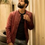 Santhosh Prathap Instagram - Simple things of life which are the real ones after all. Costume, stylist and MUA @radikadesignerandmua Photographer @1928.in Jacket @rarerabbit_in Location @wiserbythemileguy Assistant @balaa1981 #actor #actorslife #instafashion #photoshoot #trend #kollywood #tamilcinema #naturallight #reelsinstagram #sunrise #santhoshprathap