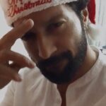 Santhosh Prathap Instagram – The true spirit of Christmas is love❤️
Merry Christmas 🎅🏻🤶🏻🎄❄️☃️🪅

Wishing you all a cheerful holiday with lots of fun and happiness 🤗😘