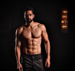Santhosh Prathap Instagram - •Be stronger than your strongest excuse.. Outfit - @chaitanyarao_official Hair - @riwaz_lama MUA - @reenapaiva Photographer - @rajesh_thanikachalam Chennai, India
