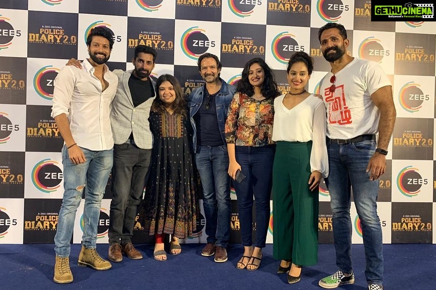 Santhosh Prathap Instagram - I want to take this opportunity to thank the many people that have worked tirelessly to make #policediary2.0 from challenging to easy to work project. From the bottom of my heart, I appreciate every single person that has worked on creating this most stunning and beautiful masterpiece. Love you all 🤗 Note: Now streaming only on @zee5 app. New episodes every Friday. Subscription is only ₹50 per month and you can share the same account with 5. #policediary2 #policediary #webseries #dontmissit Prasad Lab Vadapalani