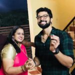 Santhosh Prathap Instagram - Best Relationship in The Universe is that of a BROTHER & SISTER No Breakup, No Dishonesty, No Heart Break. Instead Immense Love, Effective Caring, Loyalty Overloaded, CUTE & SWEET FIGHTS. #happysiblingsday #happysiblingday