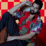 Santhosh Prathap Instagram - Photo by : @travelwithkannan Muse : @santhoshprathapoffl Costume designer : @radhika_costumedesigner Studio space : @arangaa.space Edit : @vining.since96 Assist : @___rahul_jain___ Shot on : @nikonindiaofficial #nikond7000 #travelwithkannan #highfashion #fashionstyle #fashionmeetingpublic #fashiondesigner #unique #outfits #modelshoot #potraitphotography #fashionista #fashionstyle #fashionmodel #fashionphotography #girl #model #like #cute #photography #portrait #fashion #girls #photooftheday #instagood #instagramers Arangaa - Creative Space