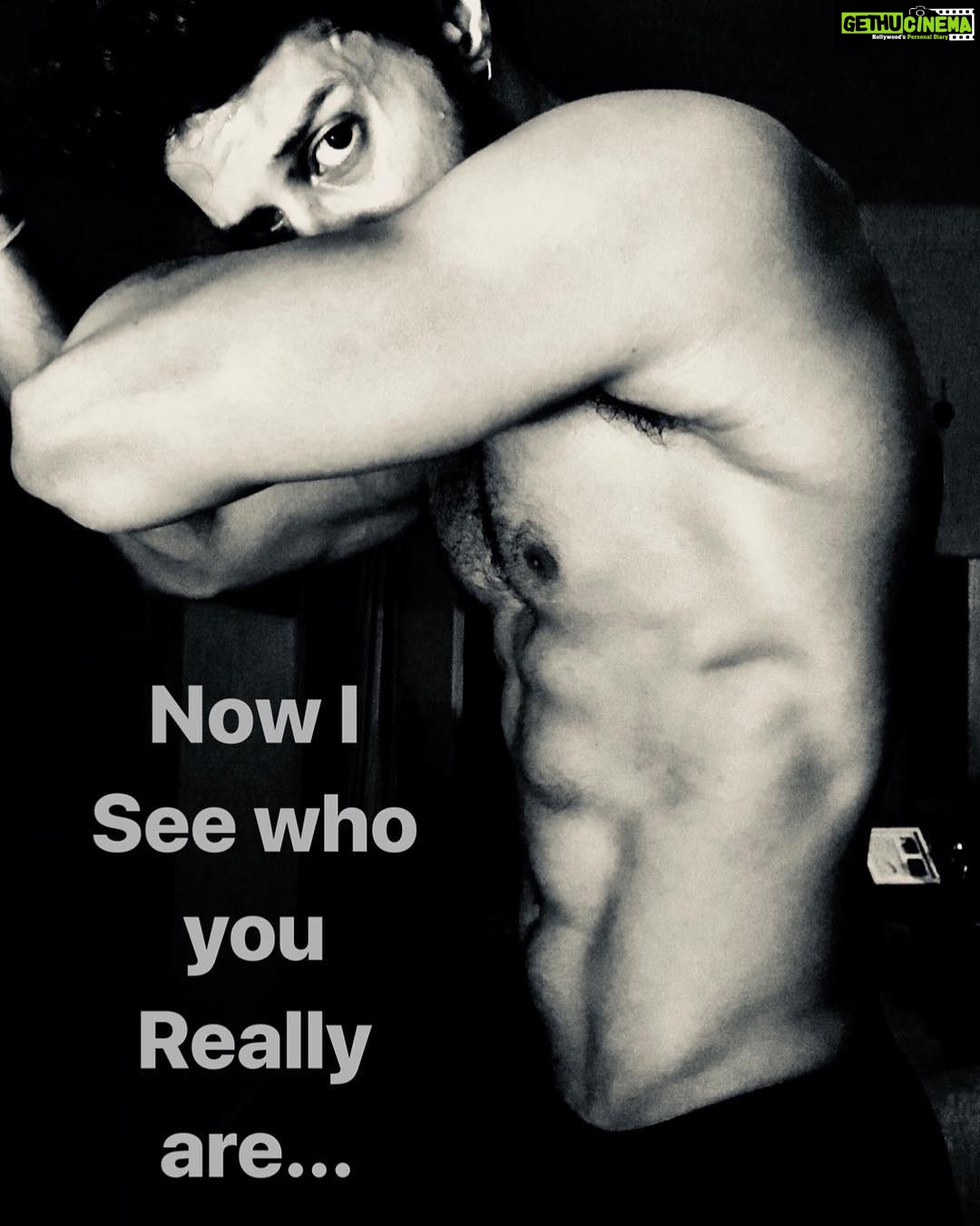 Santhosh Prathap Instagram - “Words mean nothing to me, only actions speak the truth” #jelousy #envy #lies #hiddentruths #yolo