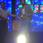 Santhosh Prathap Instagram - “There is a time and place for everything. It’s called COLLEGE” 😜 You guys rocked the show.. 👏🏼👏🏼✊🏼 #chetfusion2k18 #chettinadmedicalcollege #medicos 👩🏻‍⚕️👨🏻‍⚕️ #fashionshow #youngtalent #judging #memoriesmade Chettinad University