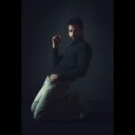 Santhosh Prathap Instagram - “Your duty is to be; and not to be this or that.” MUA @radikadesignerandmua Photographer @travelwithkannan Hair stylist @riwaz_lama Assistant @balaa1981 #actor #model #kollywood #photography #fashion #eplore #love #lifestyle #instafashion #instagood #trending #india
