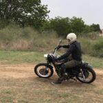 Santhosh Prathap Instagram - - “You never fail until you stop trying.” My favourite weekend activity is riding bikes 🏍 to breakfast 🥞🍳.... 😉 #sundayfunday #adventure #adrenalinerush #royalenfield #offroading #dirttrackracing #borntoride Sriperumbubur, Tamil Nadu, India