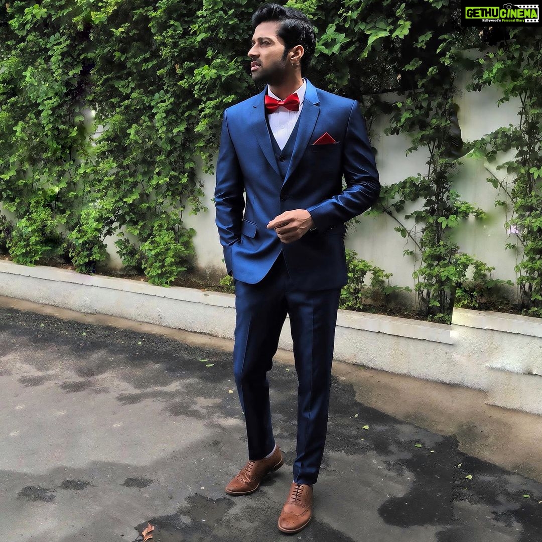 Santhosh Prathap Instagram - - It Really Means A Lot To Me The Outpouring Of Support I Received From Everyone. Thanks Again & Love To All 💝🤗😘 #grateful #gratitude #respect #blessed #gift #life #love