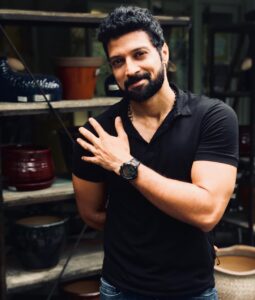 Santhosh Prathap Instagram - Nothing is more beautiful than a REAL SMILE 😊 that has struggled through tears... #shinelikeadiamond #nomatterwhattheysay #keepsmiling #freeyourself #believinyou Wild Garden Cafe At Amethyst