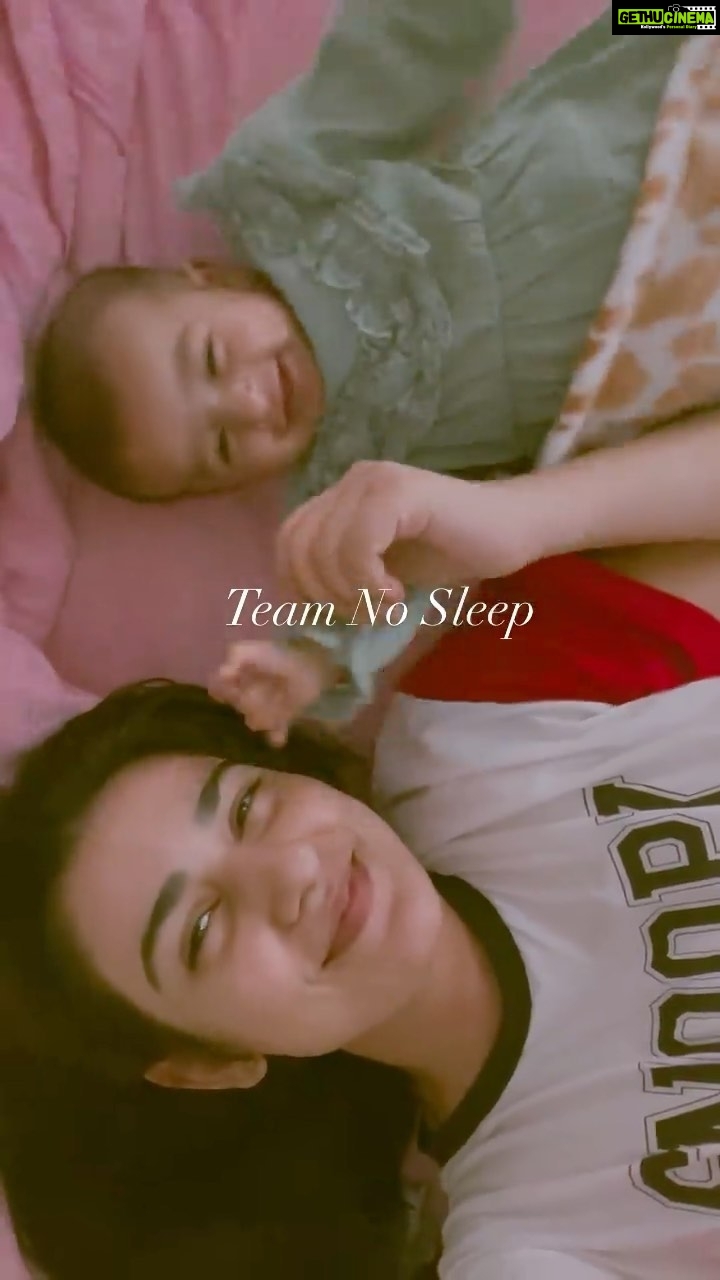 Sarah Khan - 562.7K Likes - Literally no sleep!