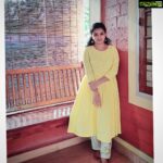 Saranya Mohan Instagram - Good Night❤️❤️ Vellayani