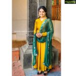 Saranya Mohan Instagram - ❤❤ 👗@laagire 📷 @swami_bro
