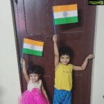 Saranya Mohan Instagram - Happy 75th Independence day🙏🇮🇳 @swami_bro