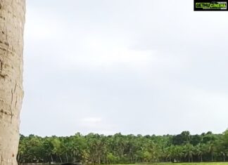 Saranya Mohan Instagram - മാസങ്ങൾക്കു ശേഷം വെള്ളായണി കായൽ കണ്ടതിന്റെ സന്തോഷം ❤️❤️🥰 ശുഭ ദിനം ❤️ 👗@parinaycollections
