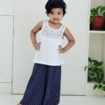 Saranya Mohan Instagram - My Super model. Wearing @merrybindia ❤