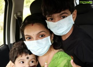 Saranya Mohan Instagram - Mask mukyam bigile🥰😍 #covi̇d19 Stay safe everyone. Prayers❤️