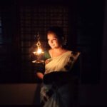 Saranya Mohan Instagram – Happy new year dear friends❤️🥰

Pc @swami_bro