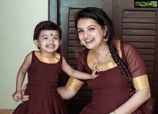 Saranya Mohan Instagram - Dress designed by @wamikaattirelabel #saranyamohan
