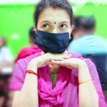 Saranya Mohan Instagram - I will be going live in insta today around 6pm😊❤️ കുറച്ചു ഉപദേശങ്ങൾ നൽകാൻ ഉണ്ട്‌ 🤪