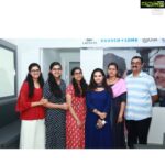 Saranya Mohan Instagram - January 4,2021ന് ഐറിസ് ഒപ്റ്റിക്സ് (Iris Optics), പത്തനംതിട്ടയുടെ ആദ്യ വില്പന നിർവഹിക്കുക ഉണ്ടായി. ഷിബു സർനും കുടുംബത്തിനും സ്നേഹാദരങ്ങളും ആശംസകളും 😊 Pathanamthitta