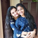 Saranya Mohan Instagram - Twinning with my dearest. 🥰❤️