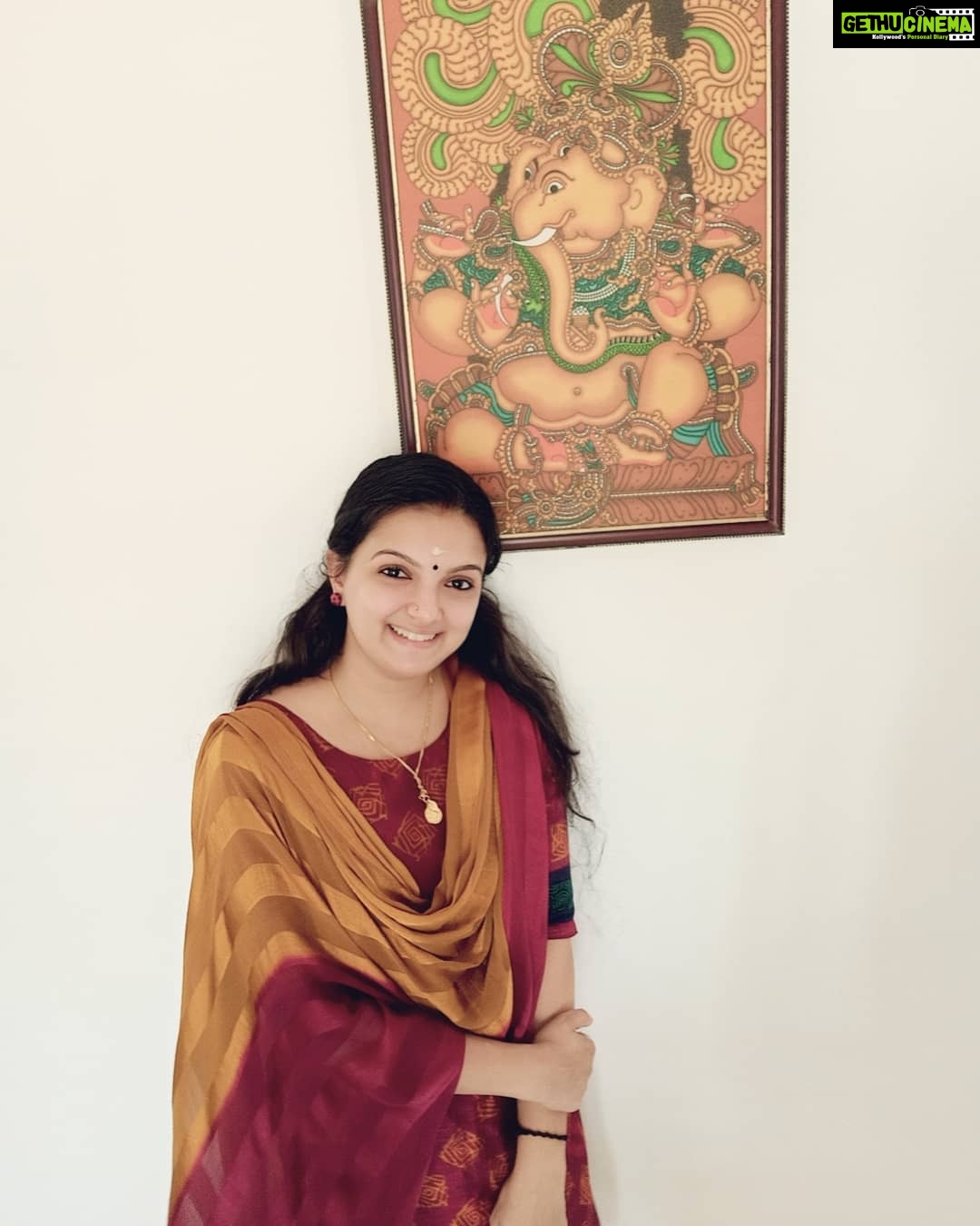 Saranya Mohan Instagram - Thank you all for the lovely wishes on my birthday. Humbled ❤️😊