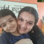 Saranya Mohan Instagram – Hello everyone ✋
Have a good day 👍