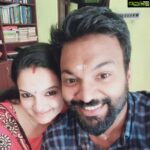 Saranya Mohan Instagram - 😊
