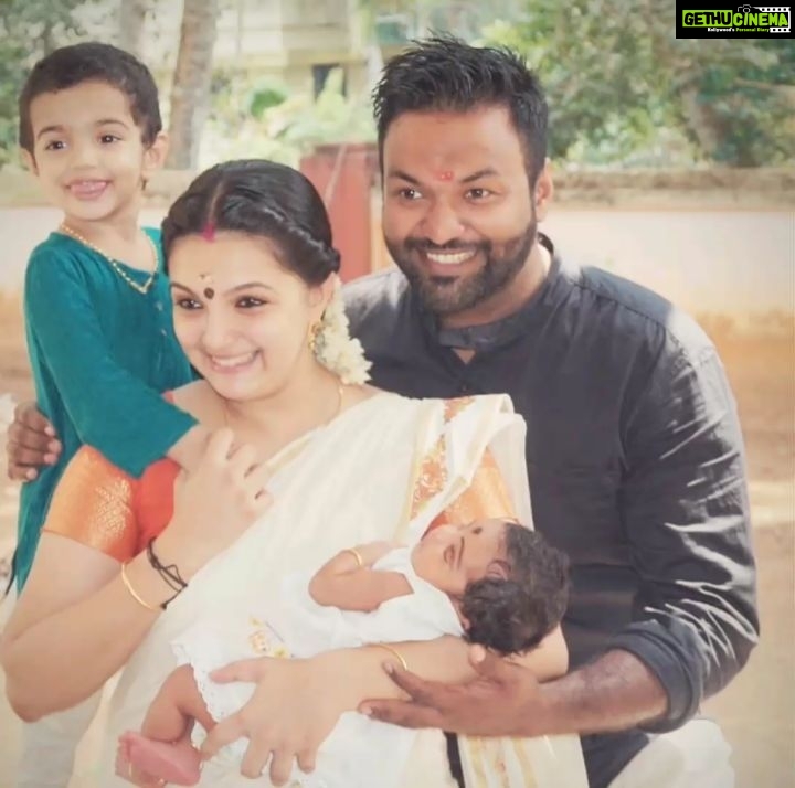 Saranya Mohan Instagram - Nandu, Appu, Paddu and Poorni ♥️