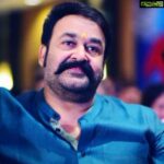 Saranya Mohan Instagram - Mahanadanumunpil Pranamam🙏 The One and Only Padmabhooshan Mohanlal ❤️ #mohanlal#thecompleteactormohanlal#lalettan
