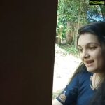 Saranya Mohan Instagram - Happy Deepavali dear friends:) Trivandrum, India