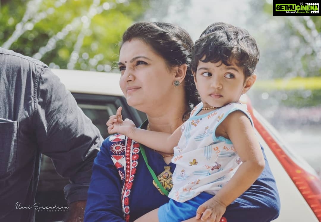 Saranya Mohan Instagram - Thank you Unni for this picture :) @unni1321993 photography