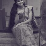 Saranya Mohan Instagram - :) Pic courtesy : @swami_bro #saranyamohan