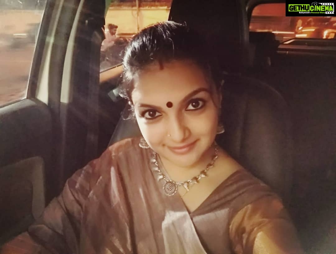 Saranya Mohan Instagram - Good morning :) #saranyamohan Trivandrum, India