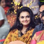 Saranya Mohan Instagram - Happy happy ga :p Good night dear friends:)