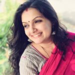 Saranya Mohan Instagram - Good morning friends :) Pic courtesy : @foodiemenon