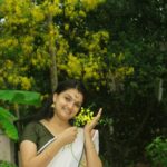 Saranya Mohan Instagram - Happy vishu and Happy tamil new year Pic credit :@swami_bro