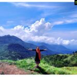 Saranya Mohan Instagram - Happy meee..