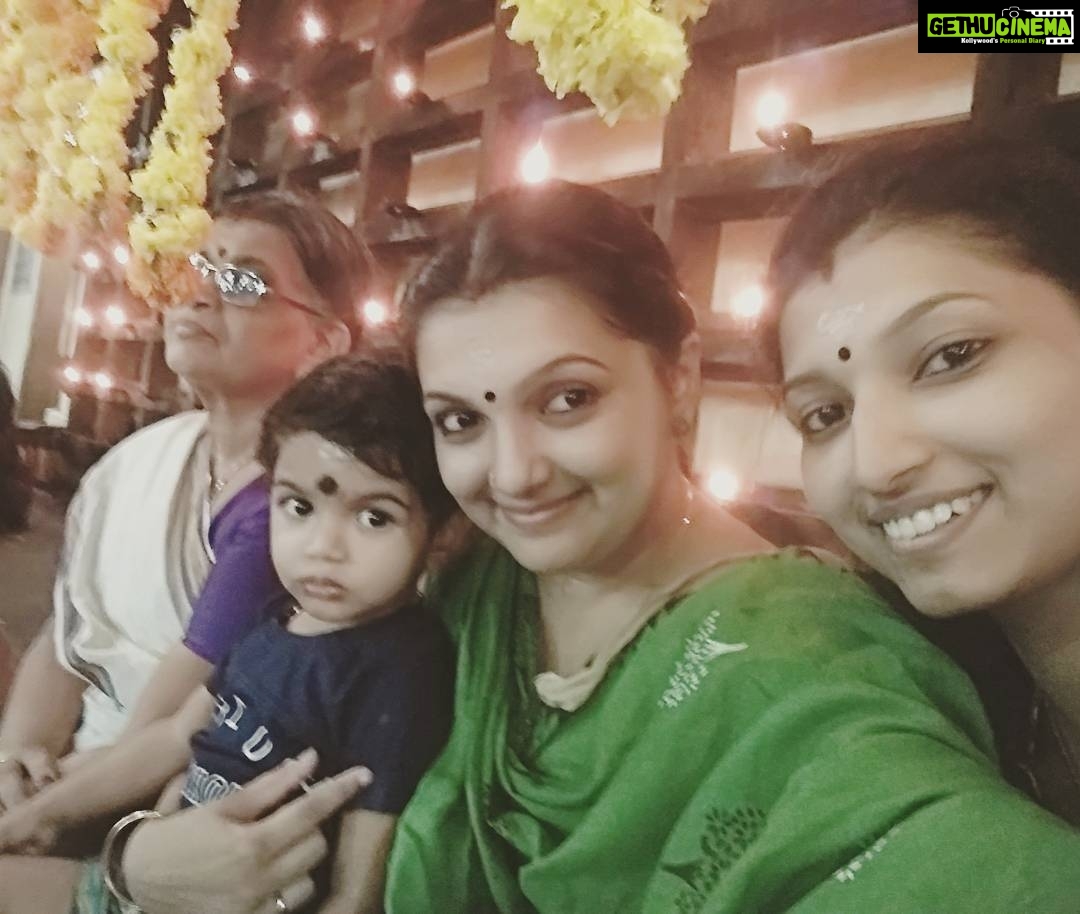 Saranya Mohan Instagram - Good Morning friends :)