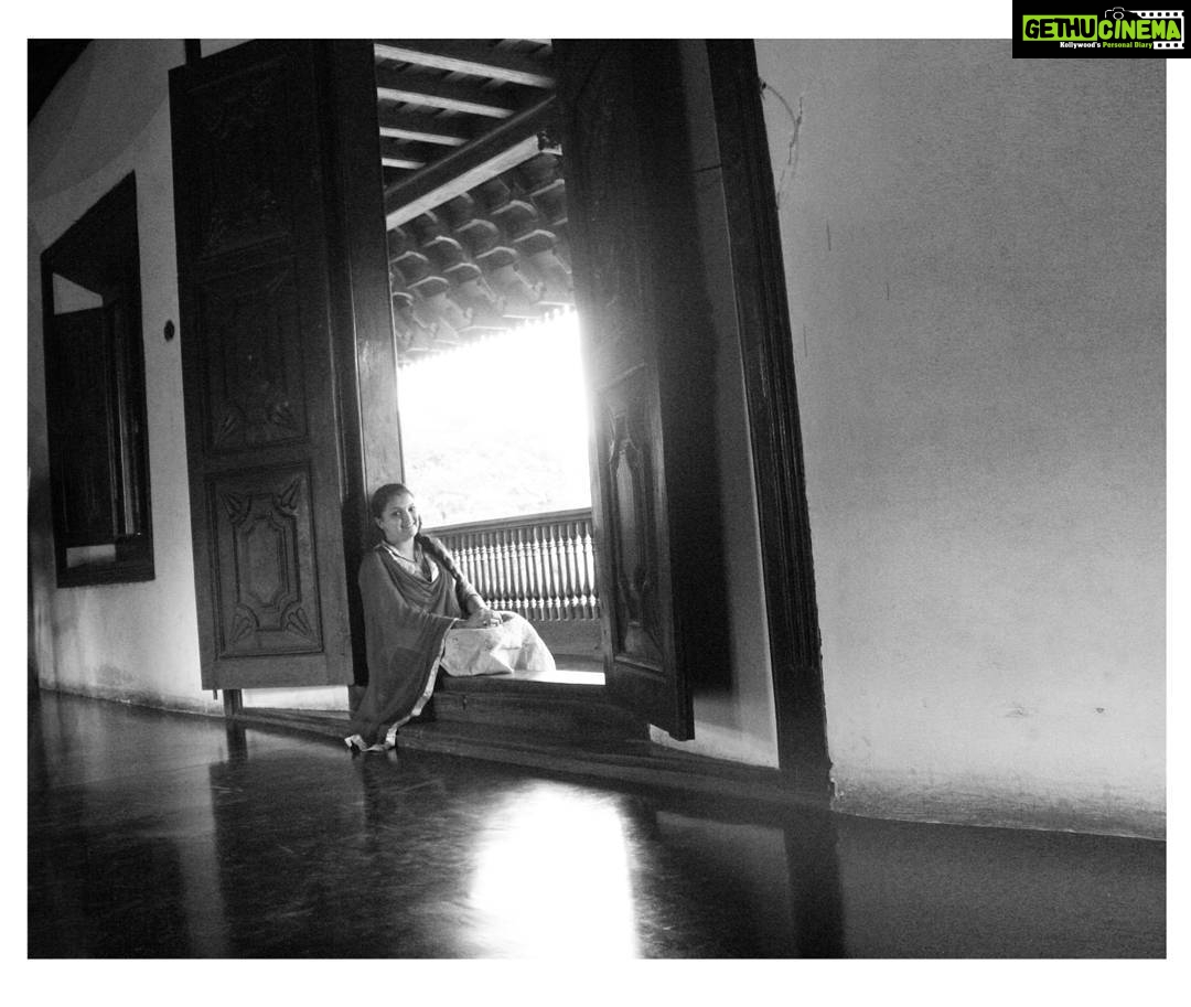 Saranya Mohan Instagram - Royal to the core #love #heritage#travel#kerala#travancore #india #instahub