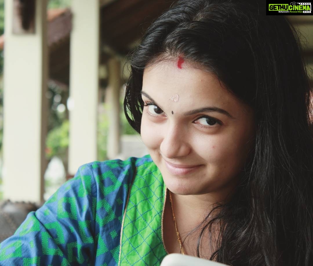 Saranya Mohan Instagram - Happy xmas friends #love#awsome#life#saranyamohan#actresses#picoftheday#mallus#india