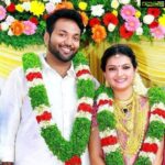 Saranya Mohan Instagram – First wedding anniversary..Many more to come..#Wedding #anniversary #love #life#mallus#instalike#instahub#statigram #picoftheday #saranyamohan #actresses