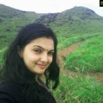 Saranya Mohan Instagram - Good evening dear friends #ponmudi#trekking#selfies#hillstation#instalike #mallus #indian#kerala#Saranyamohan #actress#malayalam#tamil Ponmudi Hill station
