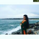 Saranya Mohan Instagram – Rainy day drive #tbt#trivandrum #estuary#beach#saranyamohan #actresses#tamil#malayalam #mallu#reposts #instadaily #igr_kerala #igers