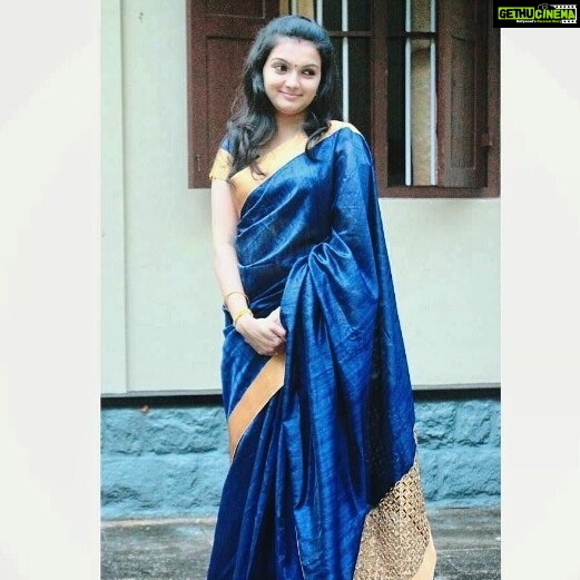 Saranya Mohan Instagram - #wife #love#life#friendship#best#friends #bff#good#awsome#actress#Saranyamohan #mallu#indian#kerala#instadaily#instalike