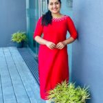 Sarayu Mohan Instagram – More red bcz it’s dec!@ifabsalwars