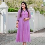 Sarayu Mohan Instagram – More Lavender 🌸

@_story_telle__r
@meeramax_makeupartist_
@merakidesigns_by_nancyabraham