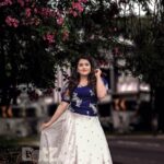 Sarayu Mohan Instagram - That happy girl💙 @signature_by_amal click @chakitha_designs costume @bheeshma_makeup @dotz.productions production Chengannur